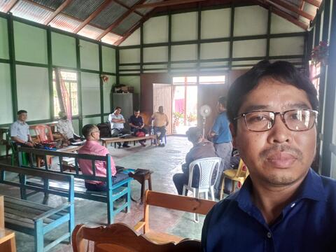 Workers meeting 